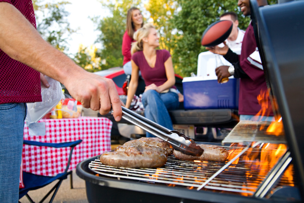 6 Tailgating Tips To Follow This Season