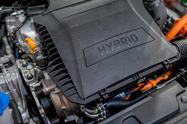 The Evolution of Hybrid Vehicles: How Do They Work?