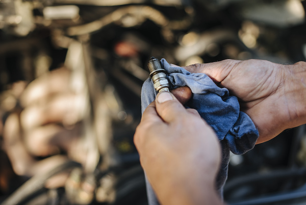 What Are The Symptoms of Bad or Failing Spark Plugs?